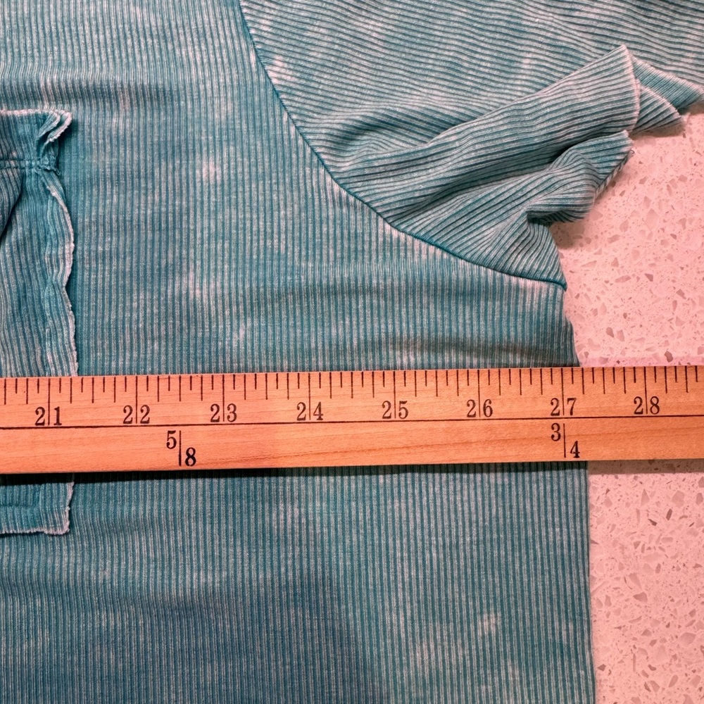 Zenana Outfitters Blue Short Sleeve Tee NWOT - Picture 5 of 7